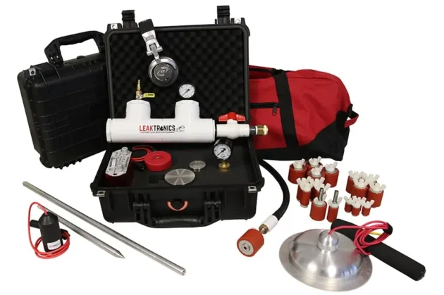 re-ups-web-ready-Plumbers-kit-WIOTH-pressure-rig-IMG_2288